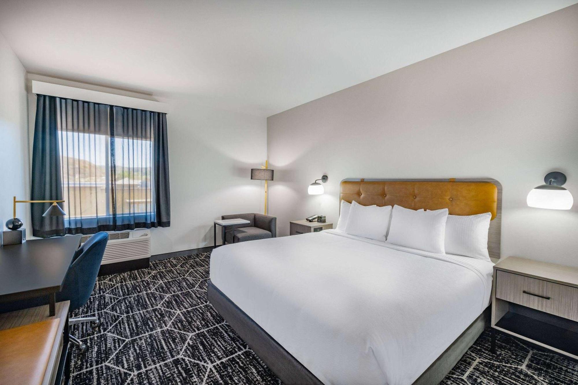 La Quinta Inn & Suites By Wyndham Yucaipa Екстер'єр фото