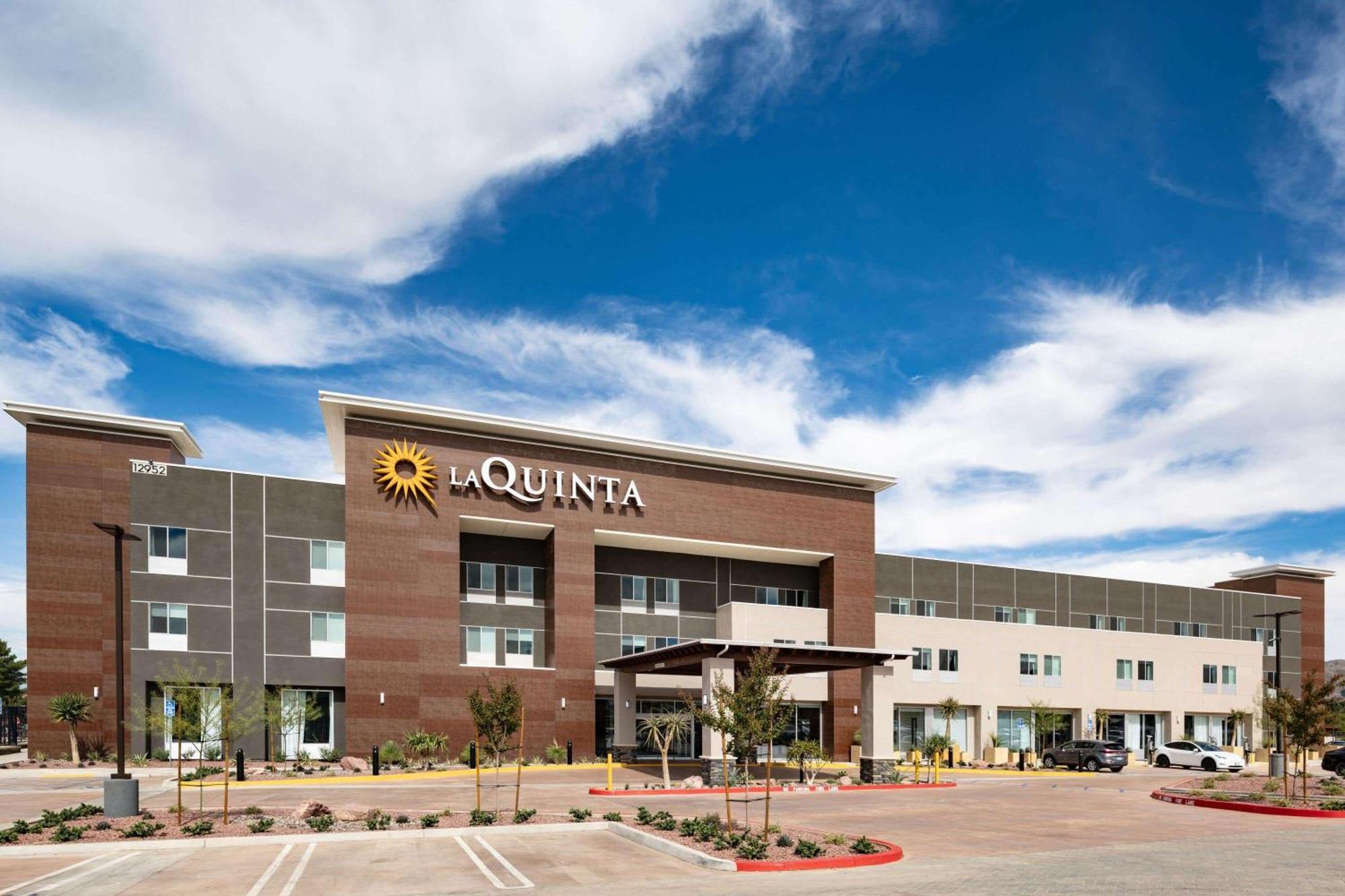 La Quinta Inn & Suites By Wyndham Yucaipa Екстер'єр фото